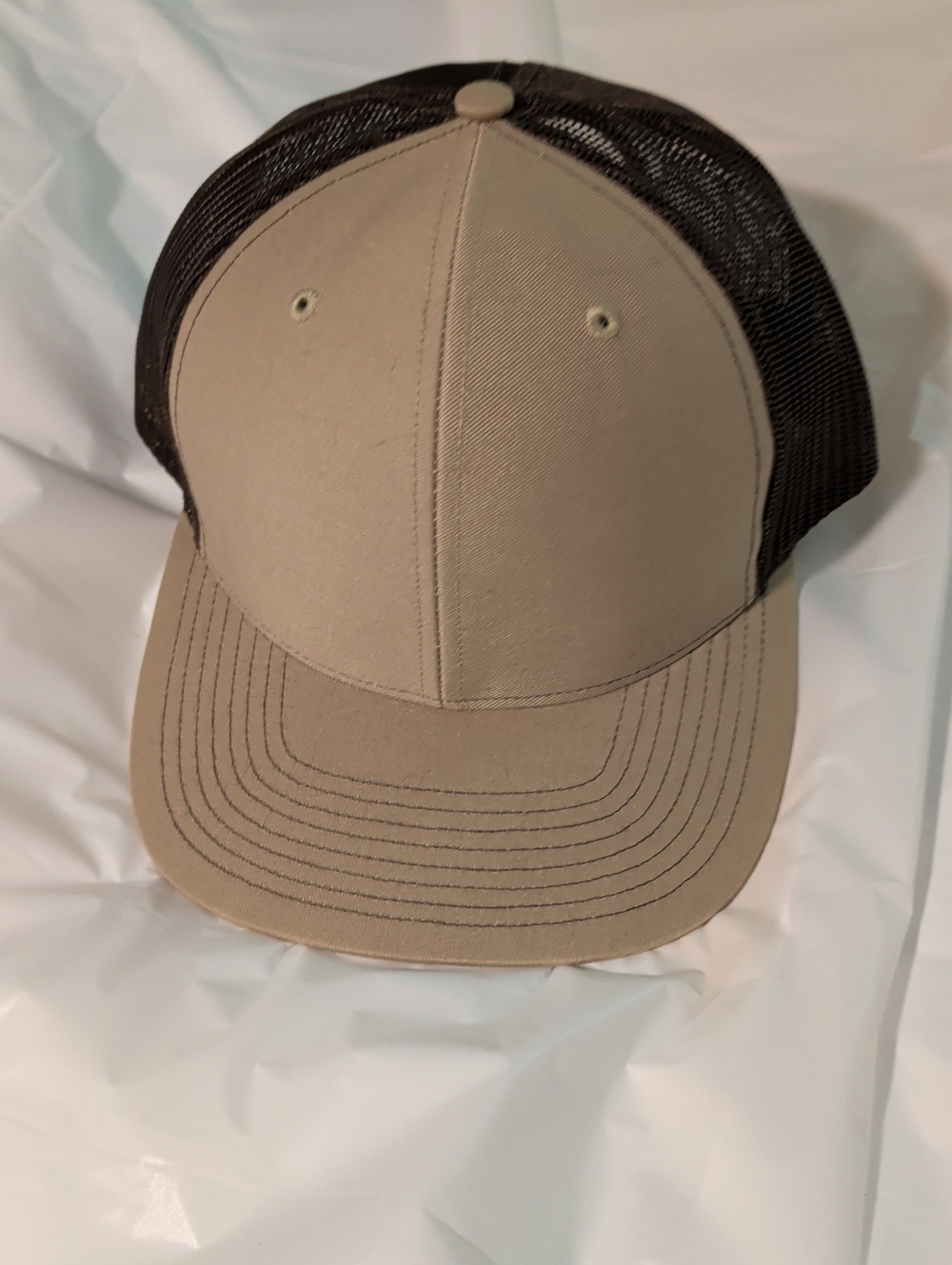 Classic Two-Tone Mesh Back Cap - Tan and Black